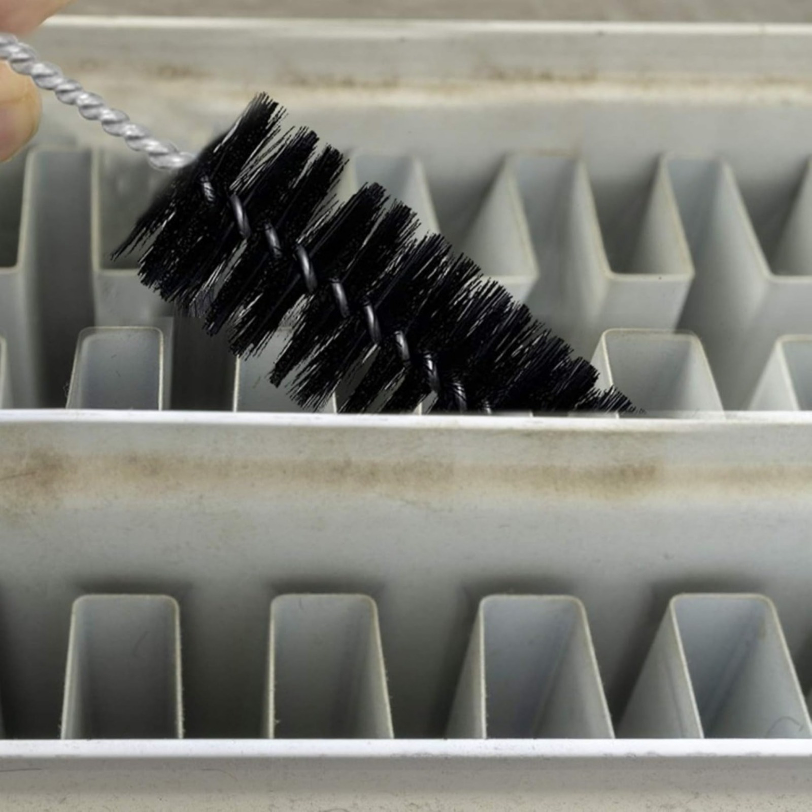 Radiator Brush Set, 3-piece Cleaning Set With A 70.5 Cm Brush, Black Grout Brush, And Blue Microfiber Cloth—a Handy Set For Radiators And Hard-to-reach Areas—hand Tools